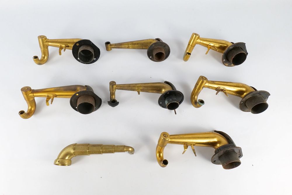 Lot 264: Antique/Vintage Phonograph Tone Arm Collection