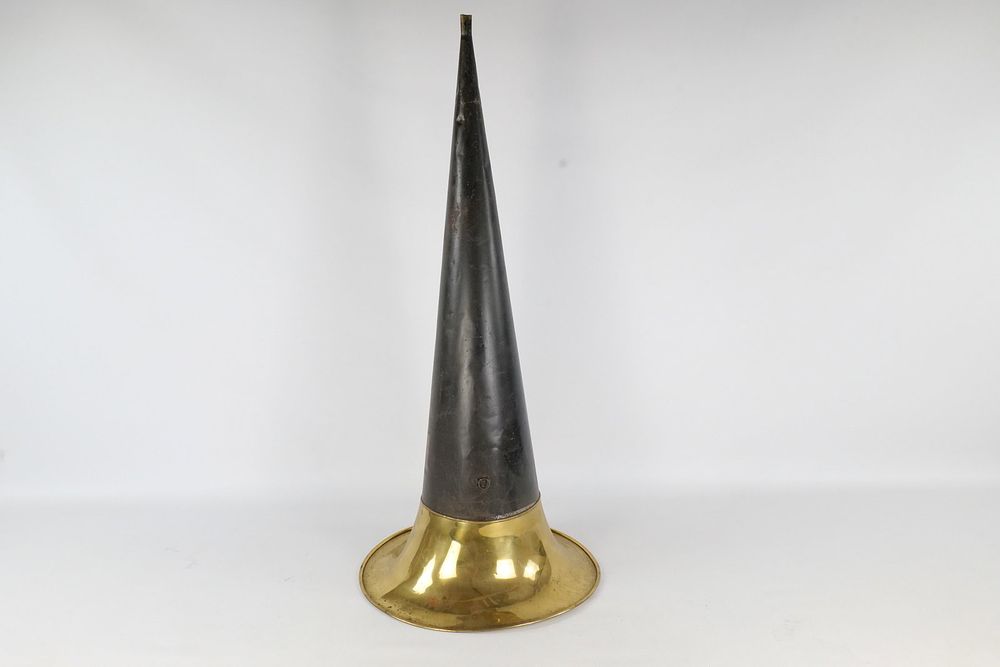 Lot 292: Antique Phonograph "Witch's Hat" Horn