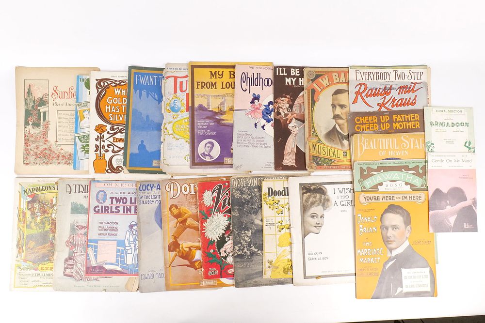 Lot 318: Large Lot of Vintage Sheet Music and Folios