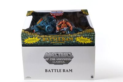Masters of the Universe Battle Ram with Figure (Man-At-Arms). MOTU. Mattel - Matty Collector - 