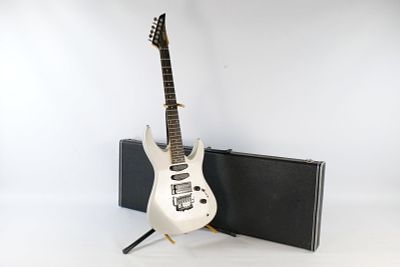 Yamaha RGX312 Silver Superstrat Electric Guitar. Vintage 1980's Yamaha RGX312 Silver Superstrat 