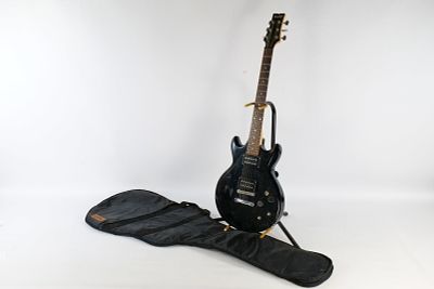Ibanez GIO GAX70 Electric Guitar. Serial Number: I011209037. Made in 2001. Gloss Black Finish. 