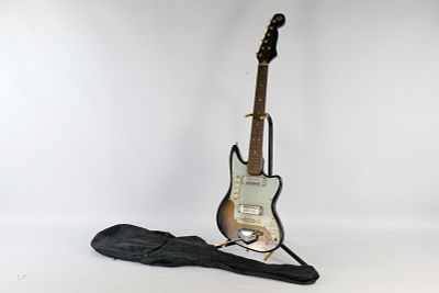 Vintage 1960's Zen-On Electric Guitar - MIJ. Vintage 1960's Zen-On Electric Guitar - Sunburst 