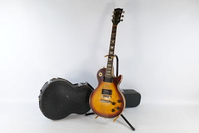 Vintage 1970's Gibson Les Paul Deluxe -Sunburst. Humbuckers have been modified. Has some 