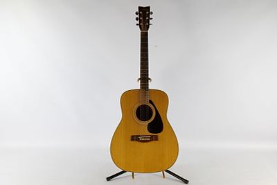 Vintage Yamaha FG-335 Dreadnought Acoustic Guitar. Circa Late 70's/Early 80's. Made in 