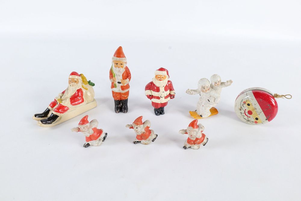 Lot 152: Lot of Vintage Christmas Figurines