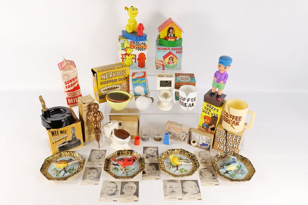 Lot 188: Lot of Gag Gifts and Bird Plates