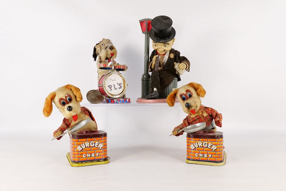 Lot 202: Box of Battery Operated Figures