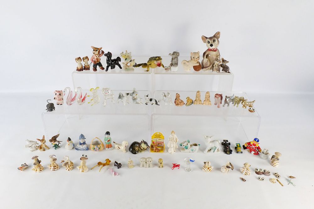 Lot 212: Lot of Animal Figures