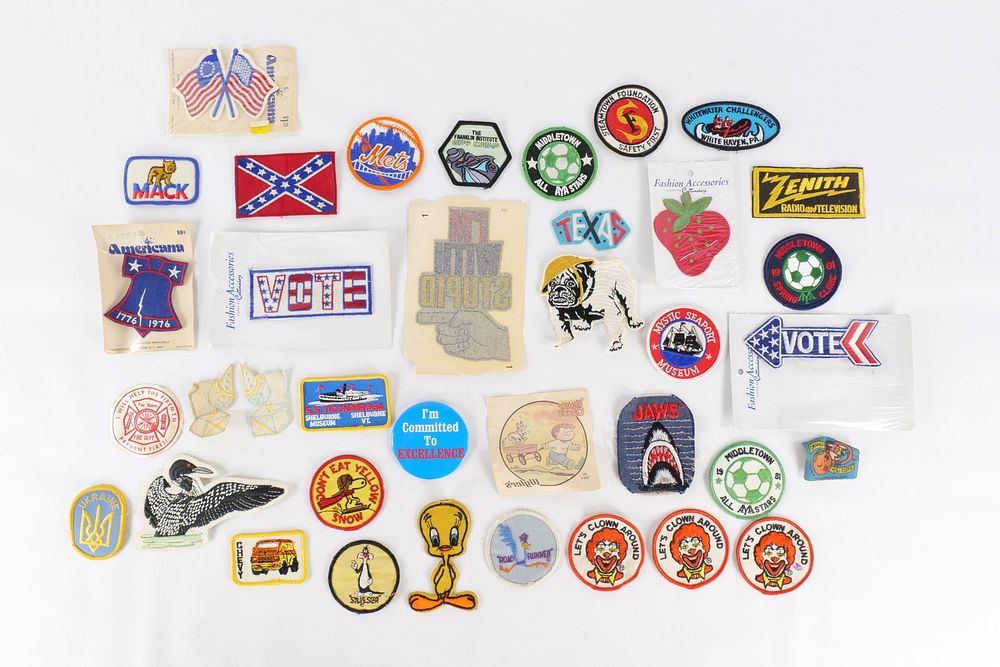Lot 227: Lot of Vintage Patches