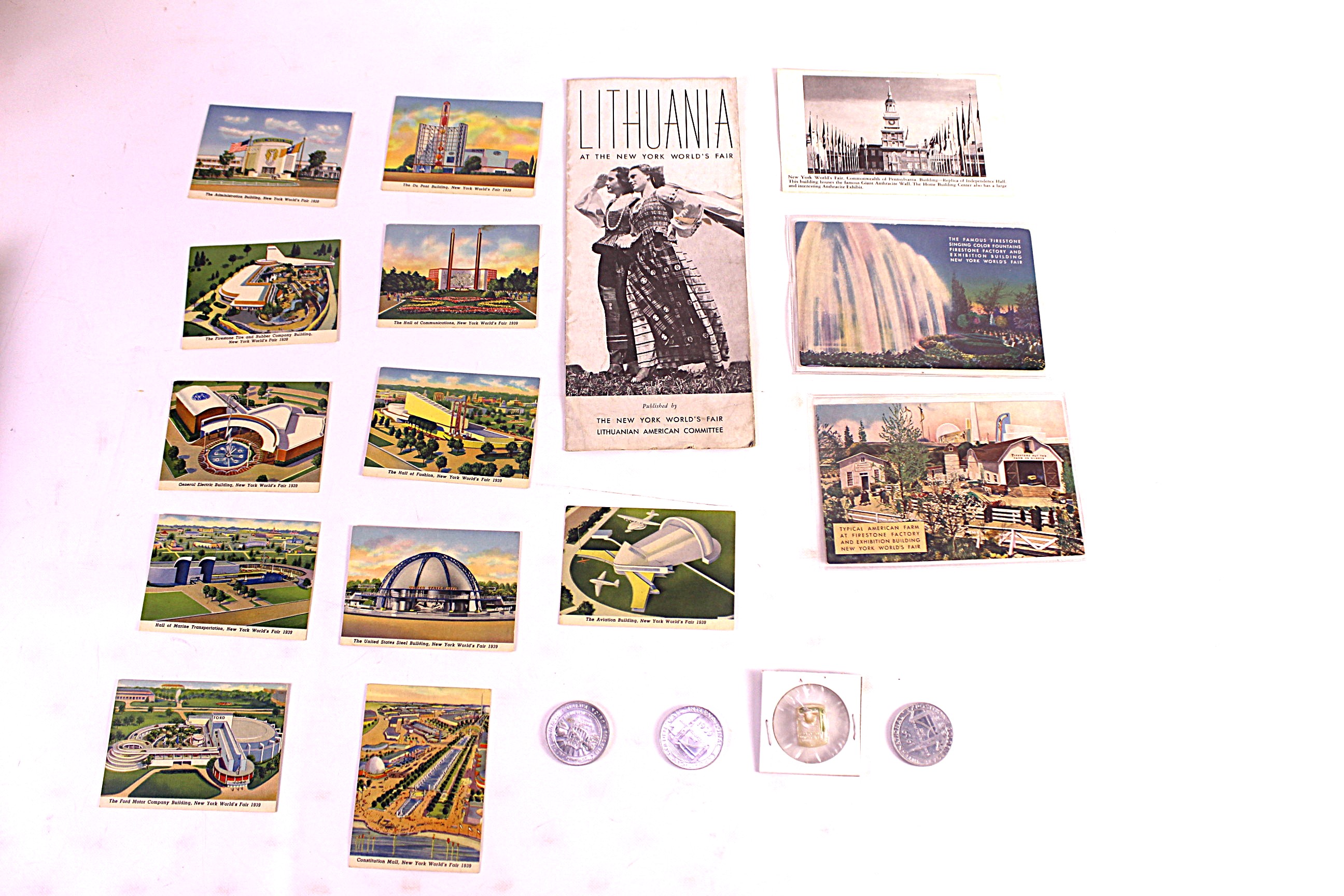 Lot of 1939-40 New York World's Fair Items