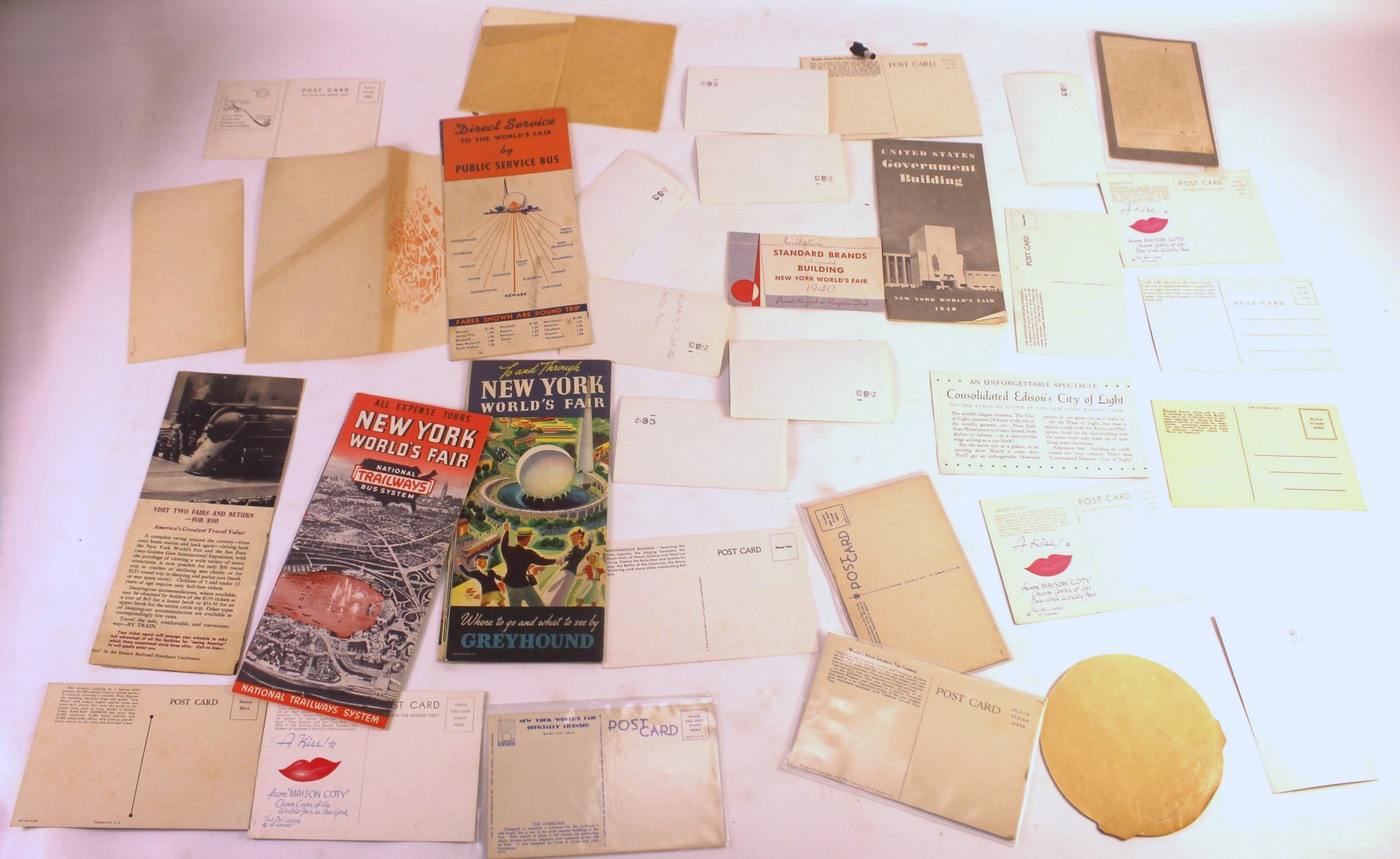 Lot of 1939-40 New York World's Fair Items