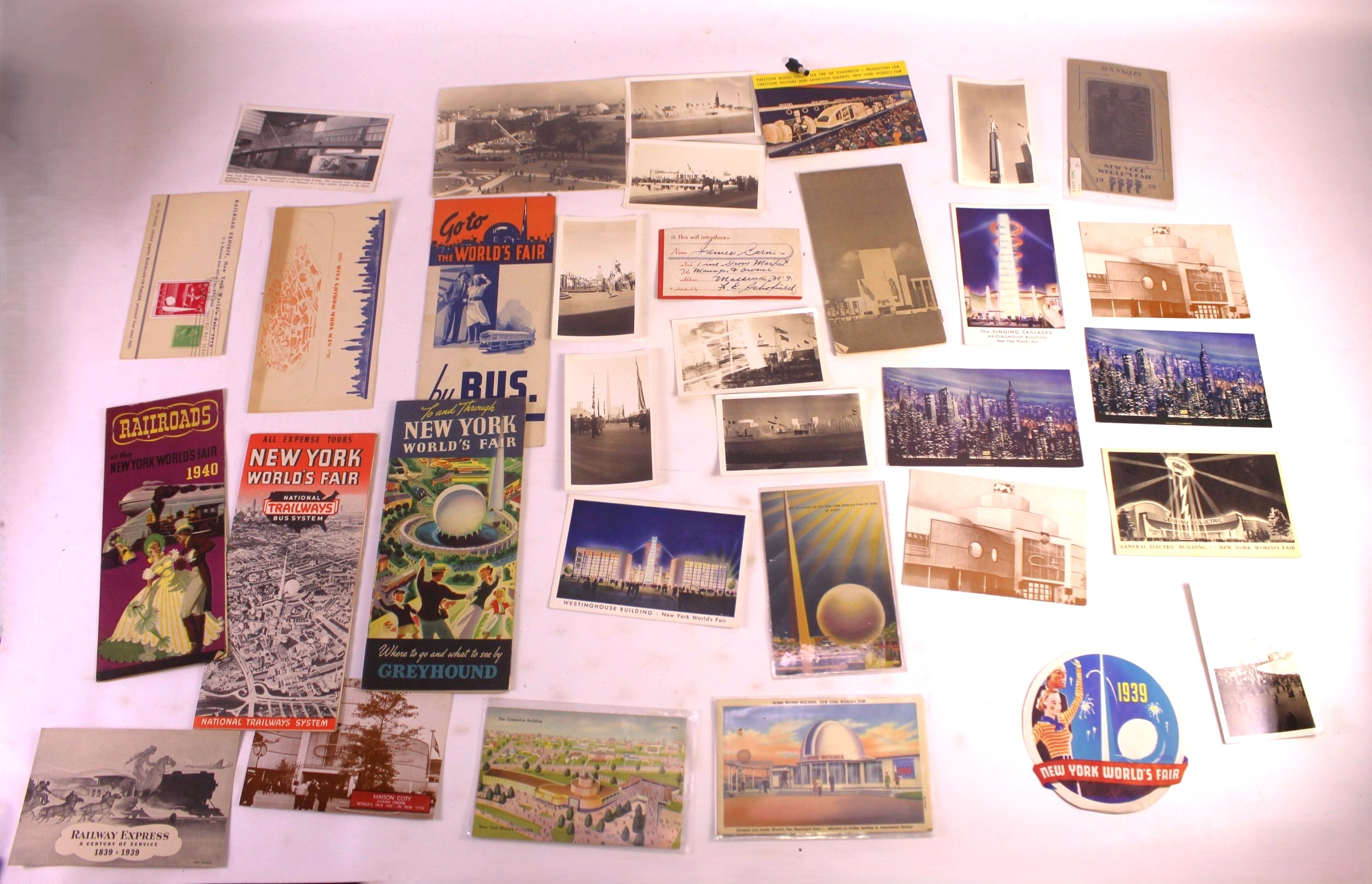 Lot of 1939-40 New York World's Fair Items