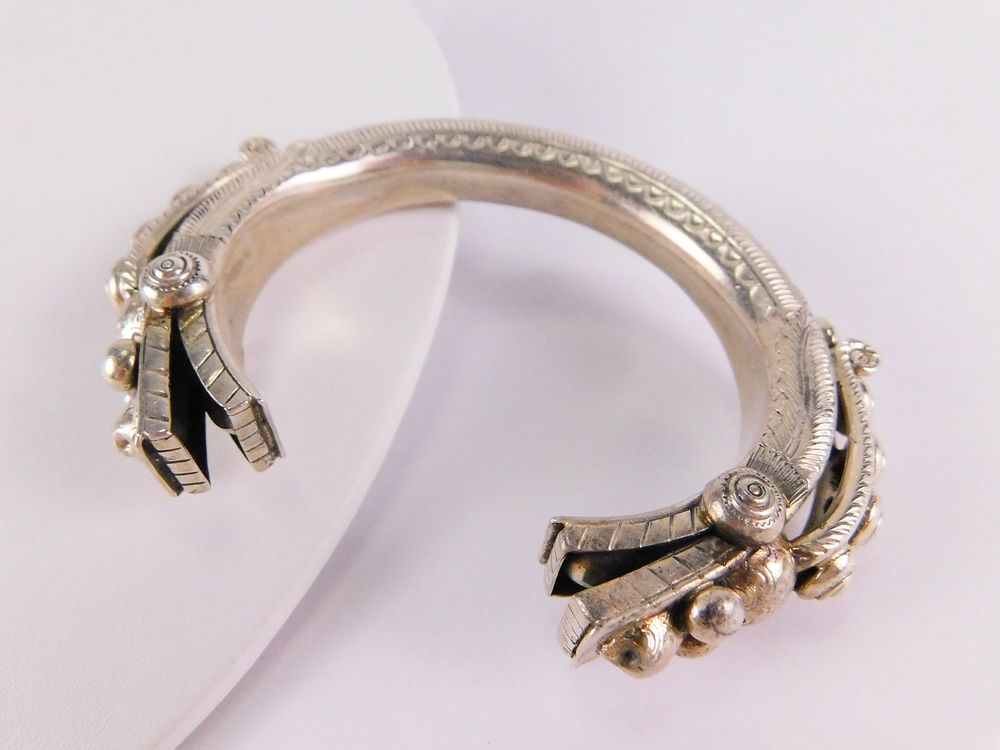 Lot 183: Artisan Sterling Silver Detailed Balinese Dragon Cuff Bracelet