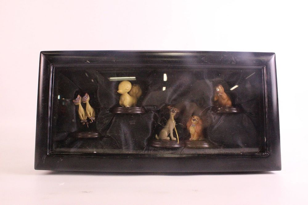 Lot 157: Disney Lady and the Tramp 50th Anniversary Pewter Miniature Set