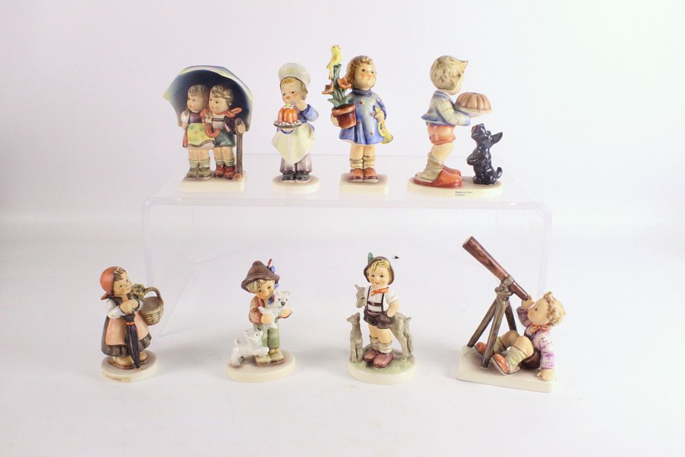 Lot 223: Lot of 8 Vintage M.I. Hummel Figurines