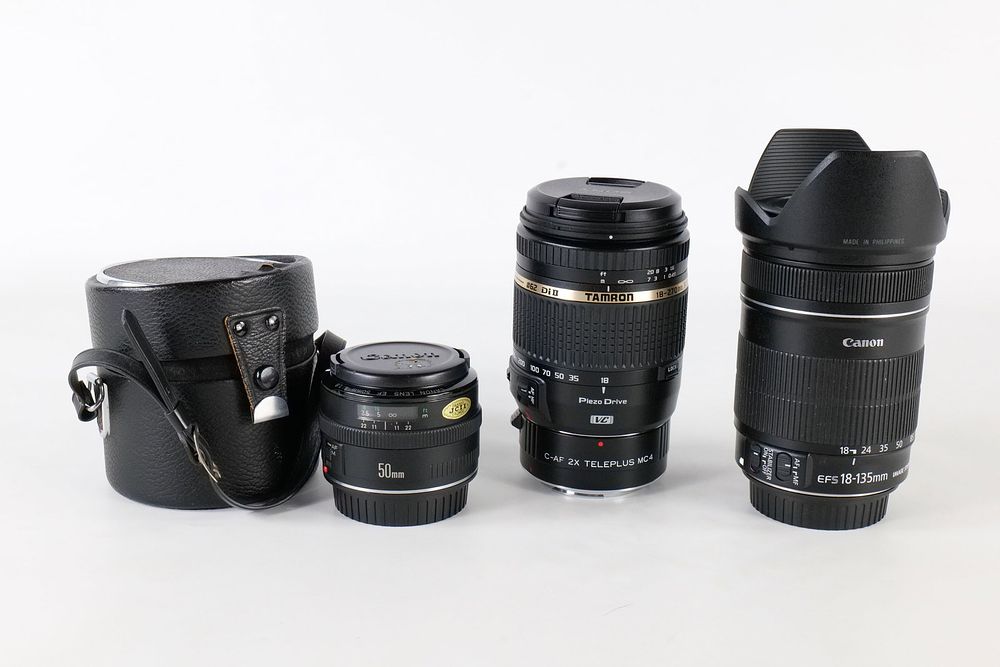 Lot 246: Multiple Lot of Lenses