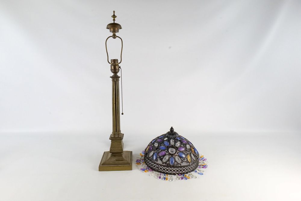 Lot 298: Vintage Jeweled Metal Filigree Table Lamp