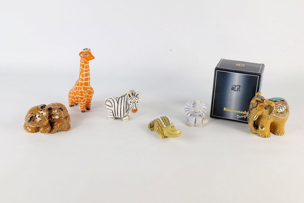 Lot 308: A Collection of Artesania Rinconada Figurines