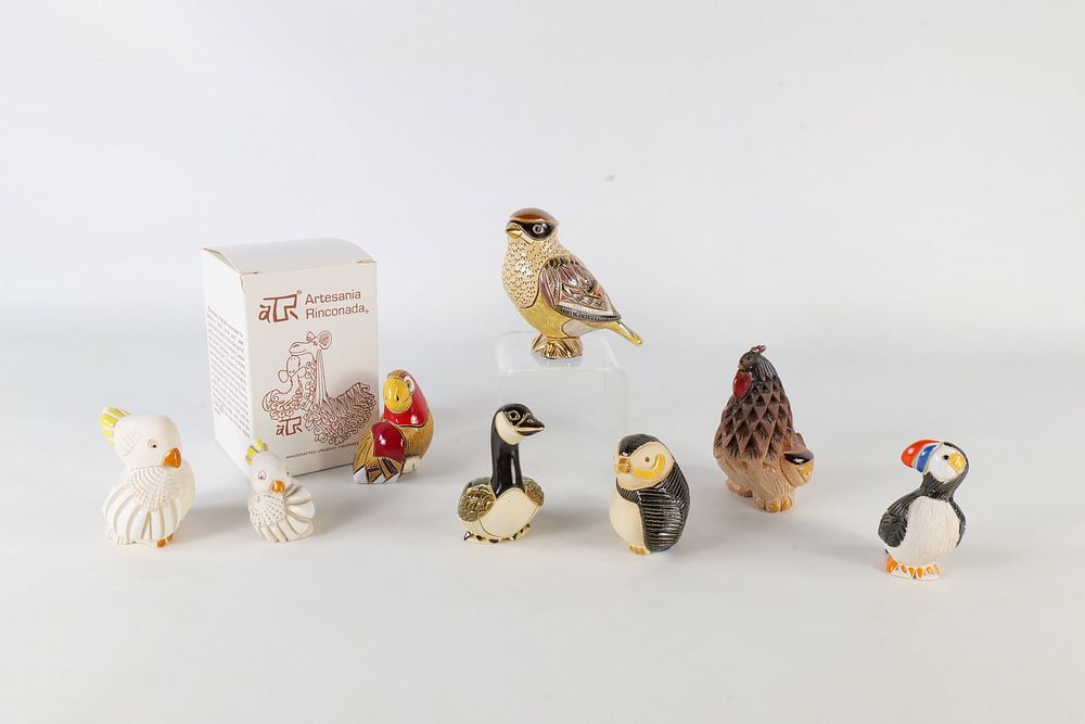 Lot 325: A Collection of Artesania Rinconada Figurines