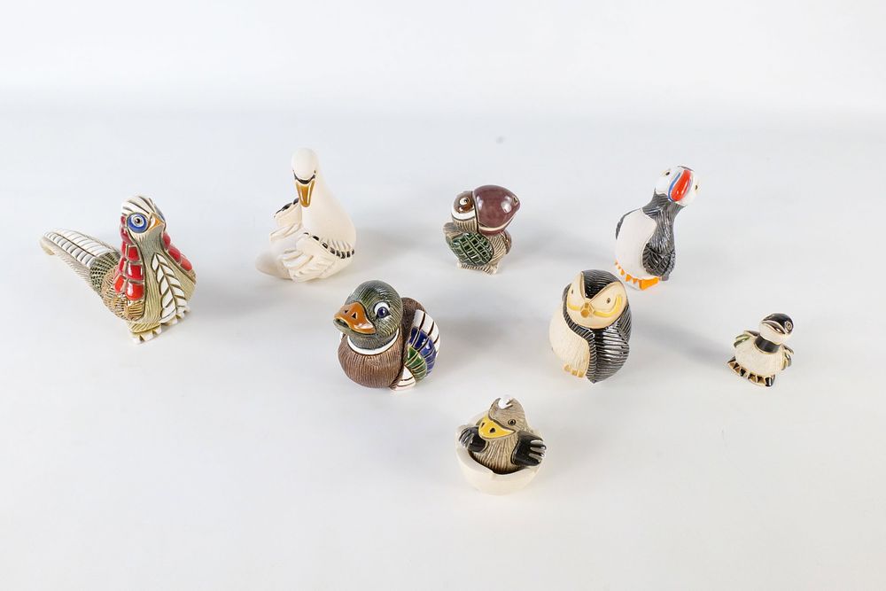 Lot 326: A Collection of Artesania Rinconada Figurines