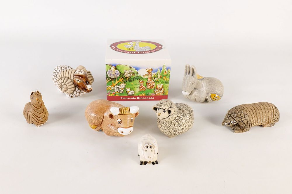 Lot 341: A Collection of Artesania Rinconada Figurines