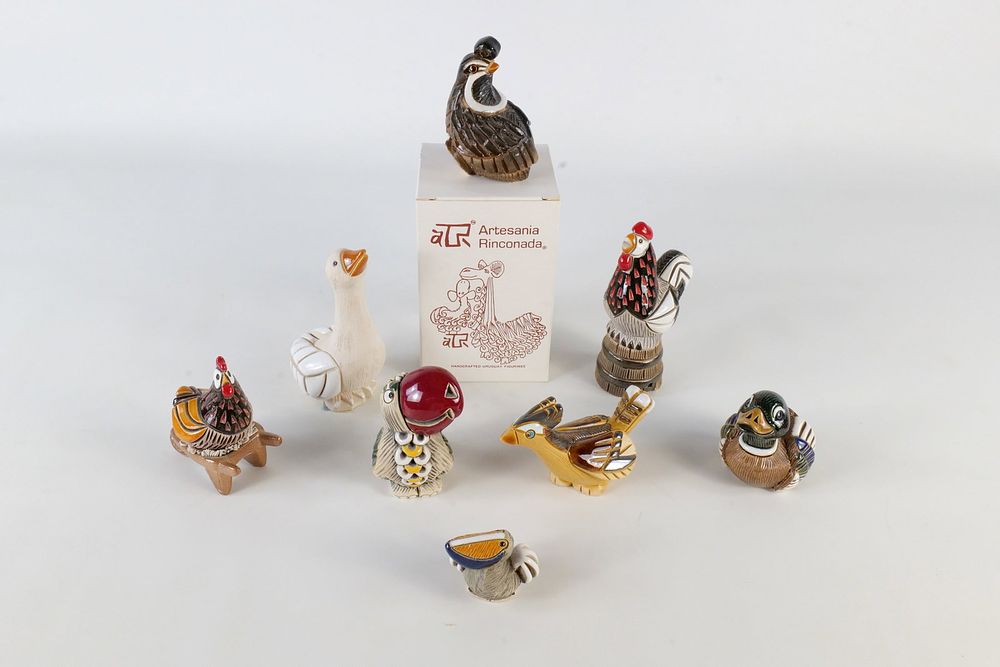 Lot 344: A Collection of Artesania Rinconada Figurines