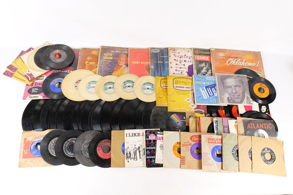 Lot 457: Group Lot of 45's and Records