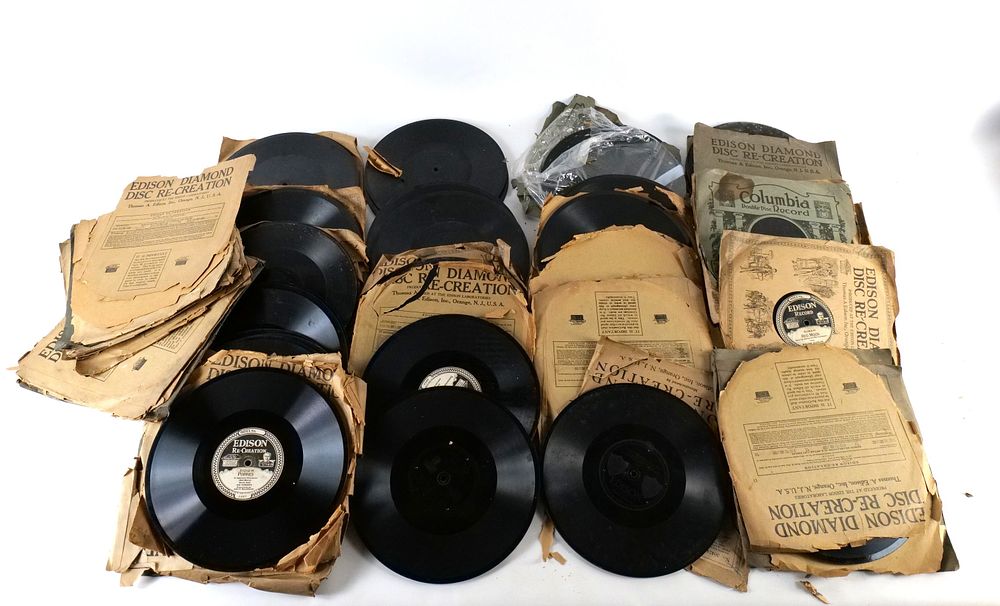 Lot 471: Lot of Vintage Edison Diamond Disc Re-Creation 80 RPM Records