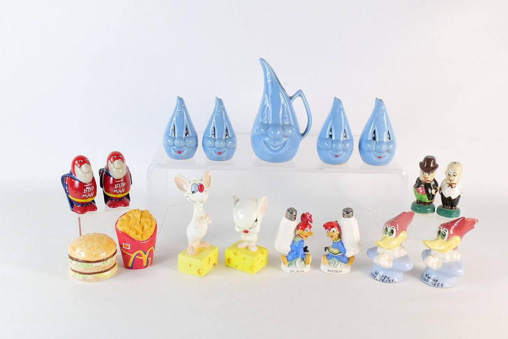 Lot 184: Lot of Advertising and Pop Culture Salt and Pepper Shakers