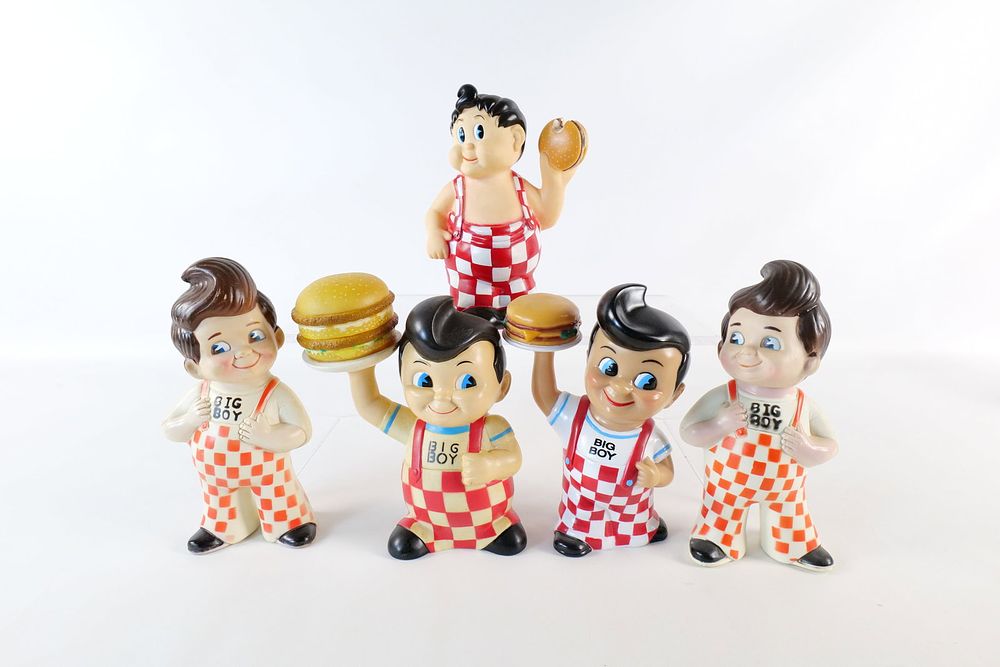 Lot 236: Lot of Bob's Big Boy Advertising Collectibles