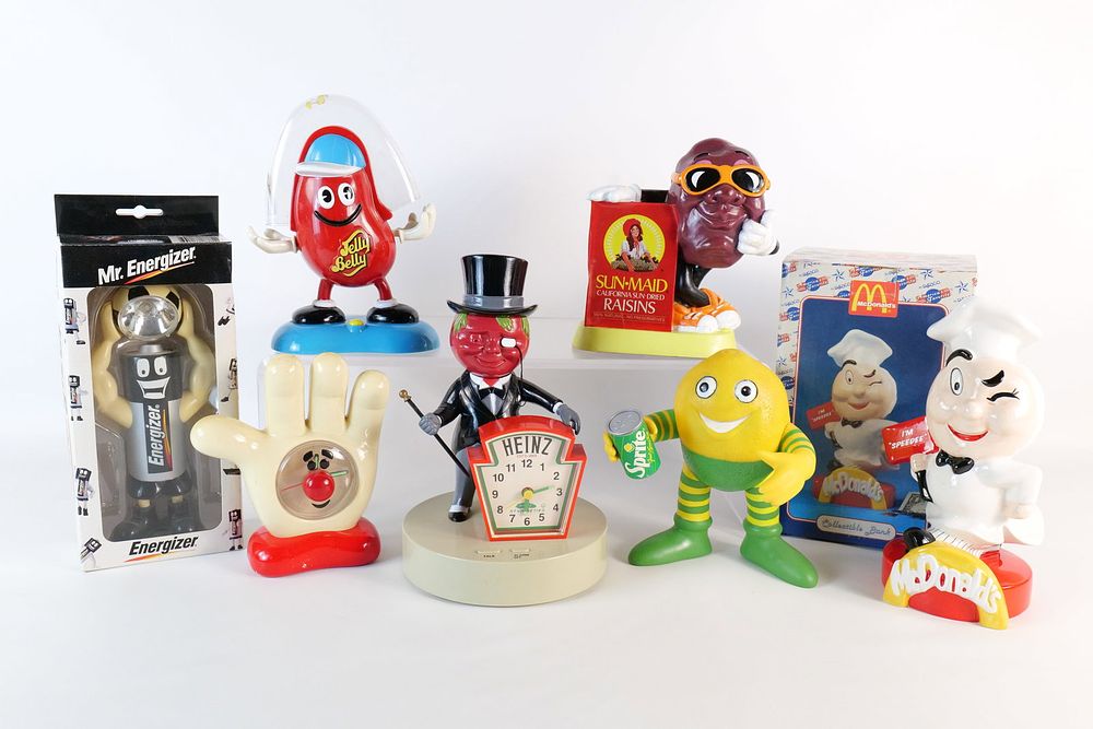 Lot 247: Group Lot of Advertising Collectibles