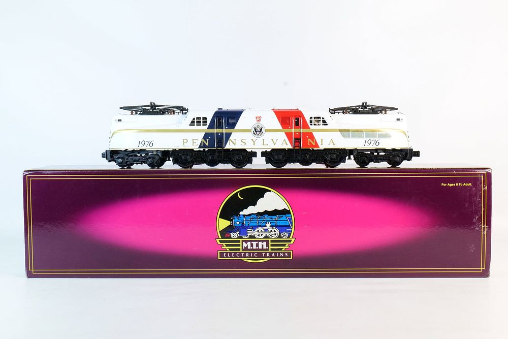 Lot 161: MTH Pennsylvania Bicentennial #1976 GG-1 Electric Engine