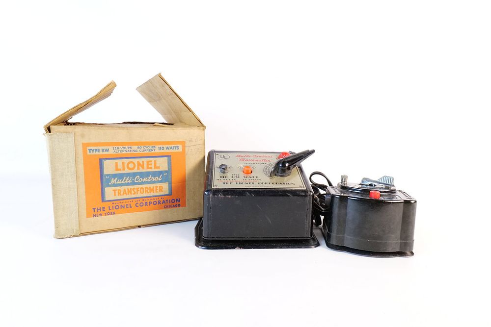 Lot 180: Vintage Postwar Lionel lot of (2) transformers