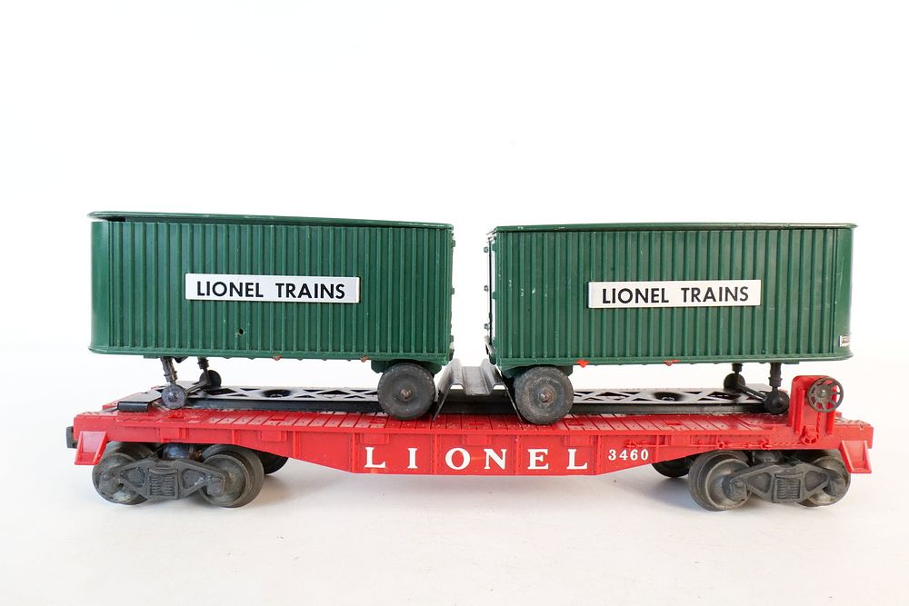 Lot 251: Vintage Lionel 0/27 Postwar Transport Flat Car #3460