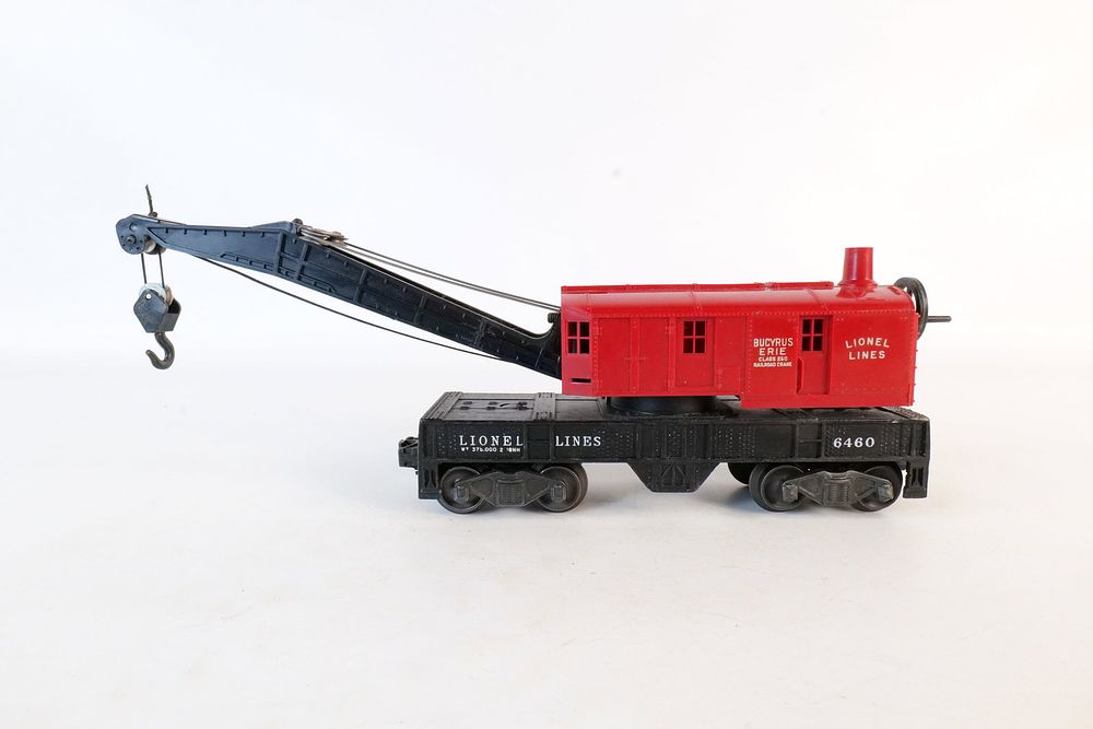 Lot 292: Vintage Lionel 0/27 Postwar Bucyrus Erie Crane Car #6460
