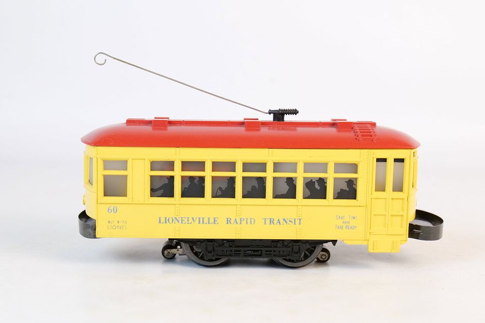Lot 369: Vintage Lionel 0/27 Postwar Lionelville Rapid Transit Trolly #60