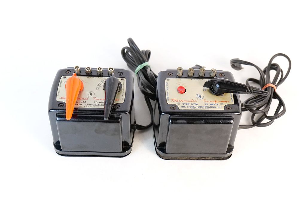 Lot 373: Lot of (2) Vintage Lionel 0/27 Postwar Transformers