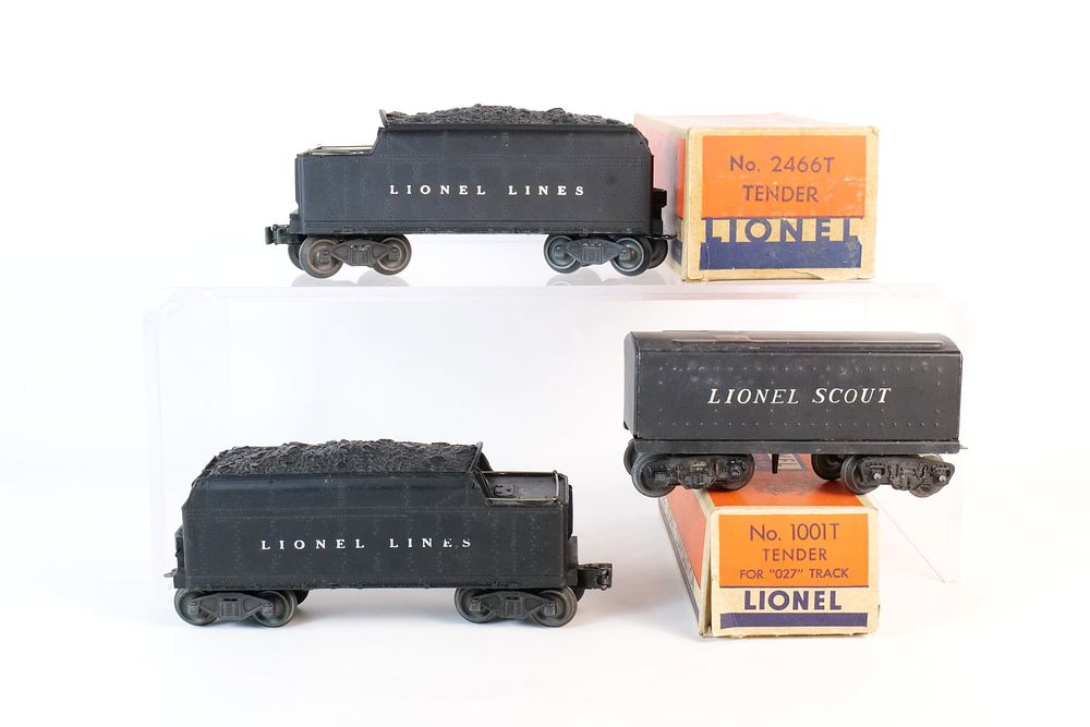 Lot 388: Lot of (3) Vintage Lionel 0/27 Postwar Tenders