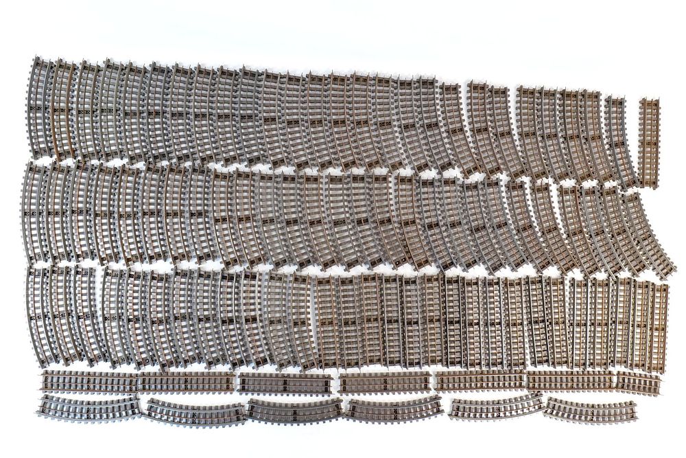 Lot 439: Huge Lot of Vintage Lionel Super 0 track
