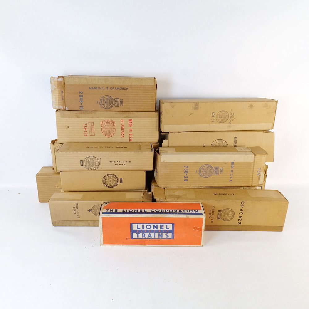 Lot 478: Lot of (15) Vintage Lionel 0/27 and 0 Postwar Train Engine Boxes