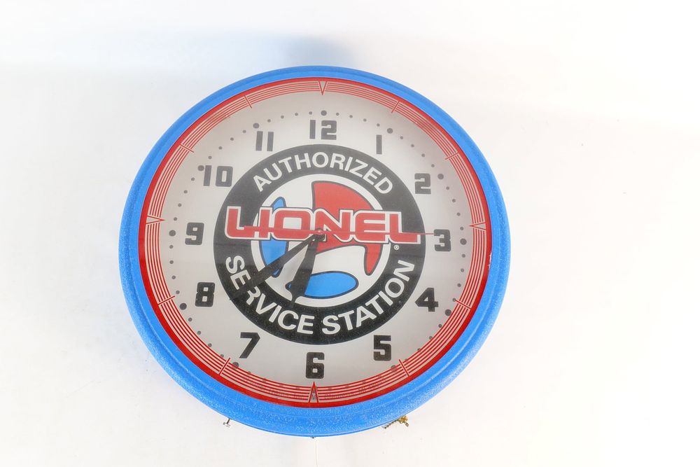 Lot 487: Wall Clock Lionel Authorized Service Station