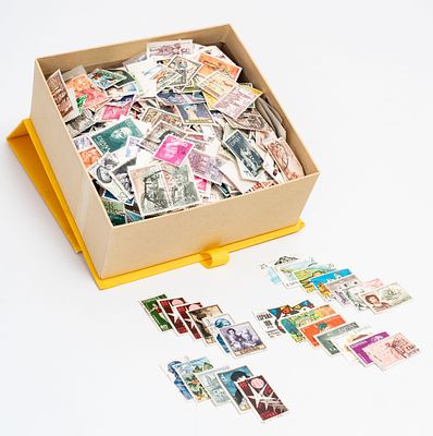 Sellos espa&ntilde;oles del 2ndo cent. Sellos espa&ntilde;oles del 2ndo centenario Conjunto de miles de 