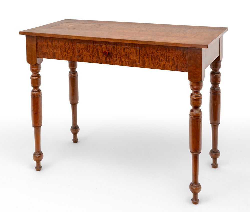 Consola. Consola 
Colombia, ca. 1820 
Comino crespo 
80.5 x 102.5 x 50 cm 
Matices de uso. 
1 