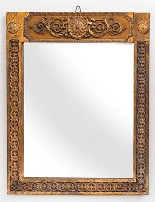 Espejo. Espejo Europa, prob. Espa&ntilde;a, finales siglo XIX Madera tallada, yeso y hojilla de oro 