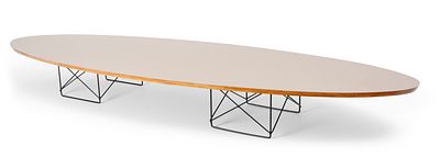 Mesa de centro el&iacute;ptica "Surfboard". De Charles & Ray Eames para Herman Miller. Mesa de centro 