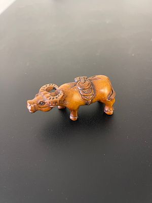 Signed wooden netsuke, Japanese carved miniature figurine 8 cm