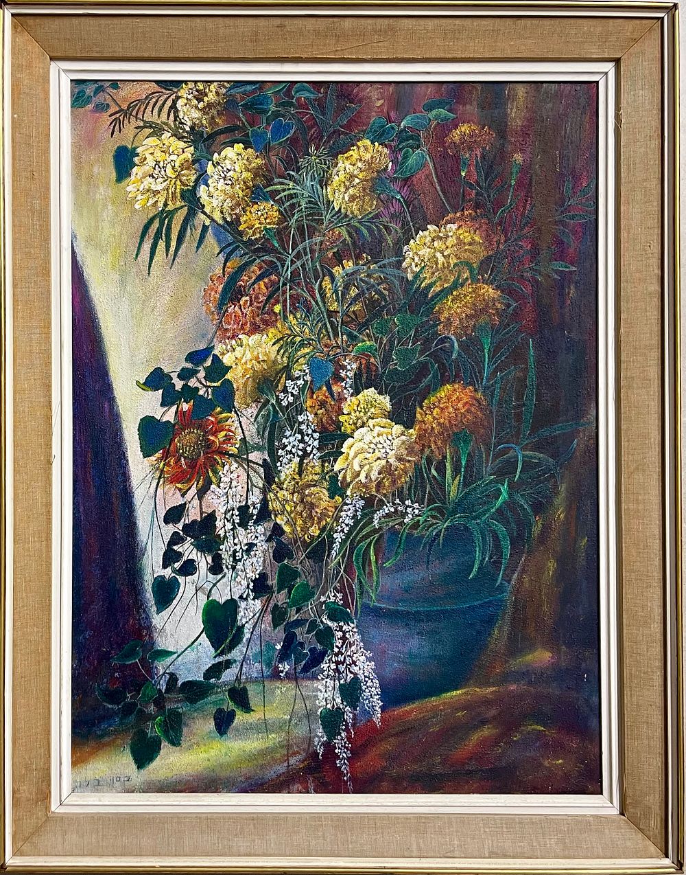 Bella Bassan - Vase of flowers . Oil on canvas, 60X80, signed, framed.