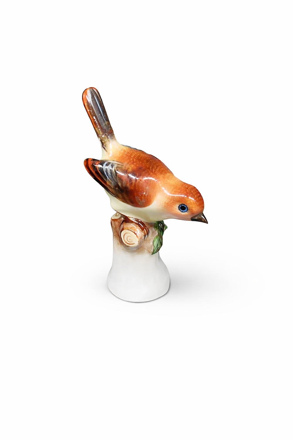 Herend Hungary - Bird. Handmade porcelain figurine Herend Hungary, height 10.5 cm.