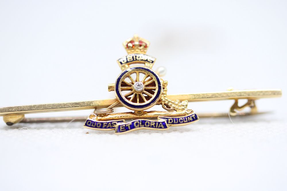 Bolton Auction Rooms | Auction 11052 | LIVE General Auction - Jewellery, Watches, Glass, Ceramics & collectables